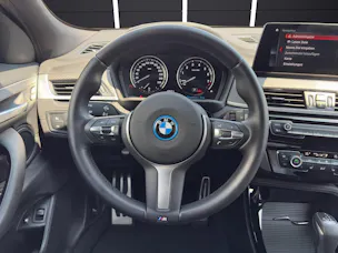 BMW X2 xDrive25e