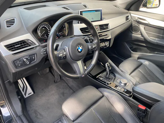 BMW X1 25i xDrive SAG