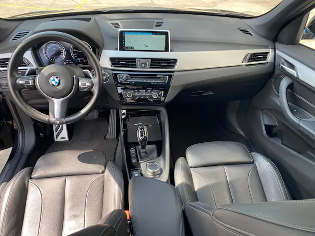 BMW X1 25i xDrive SAG