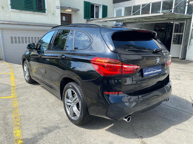 BMW X1 25i xDrive SAG