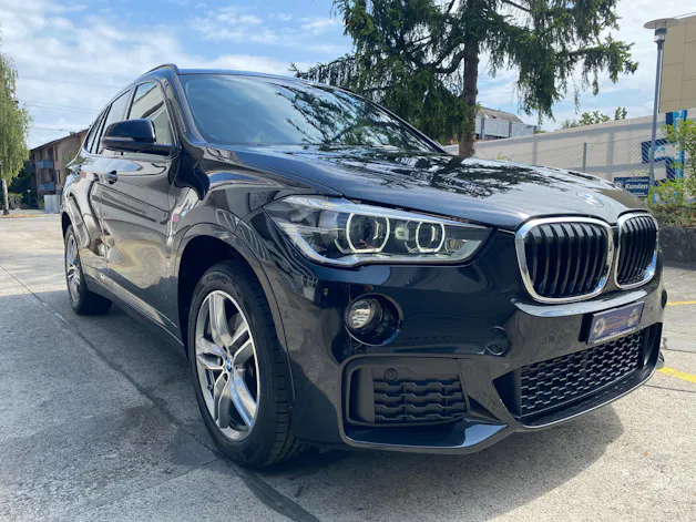 BMW X1 25i xDrive SAG