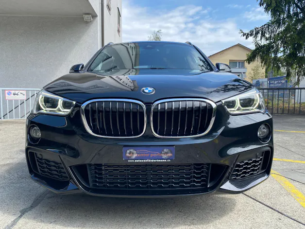 BMW X1 25i xDrive SAG