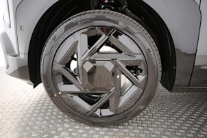 Fahrzeugbild KIA Seltos 1.6 T-GDi X-Line