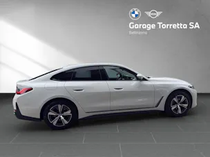 BMW i4 eDrive40