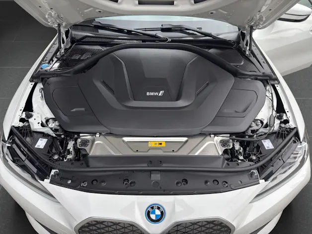 BMW i4 eDrive40