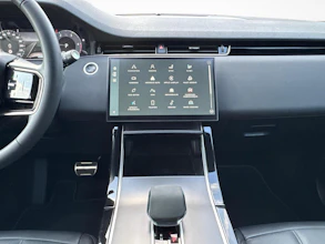 https://vehicle.imgix.net/4423235/c2088413-cbea-4b54-92e0-27bec34ccf79.jpg