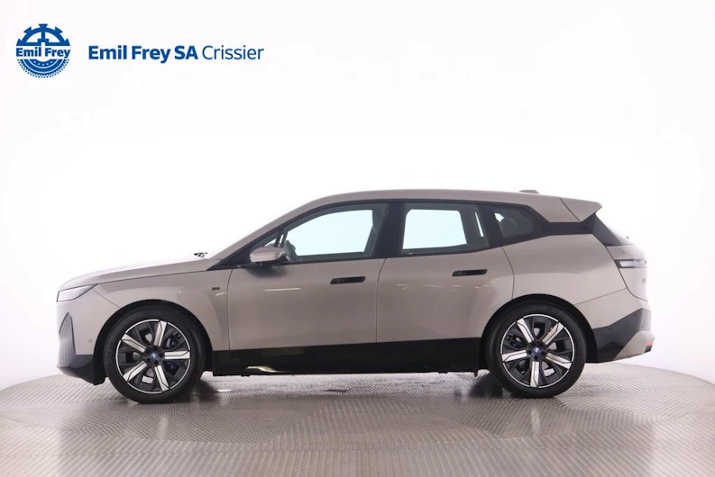 Fahrzeugbild BMW iX