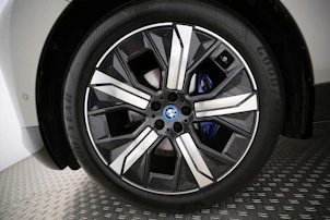 Fahrzeugbild BMW iX M60