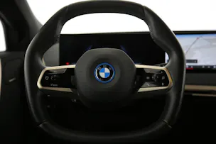 BMW iX M60