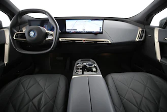 https://vehicle.imgix.net/4423252/e239c7c8-911b-4287-a20f-002c0d5b9f52.jpg