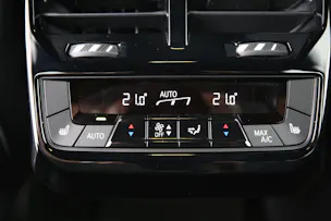 BMW iX M60