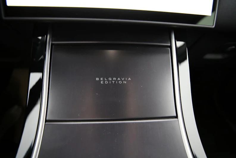 Fahrzeugbild LAND ROVER RANGE ROVER VELAR