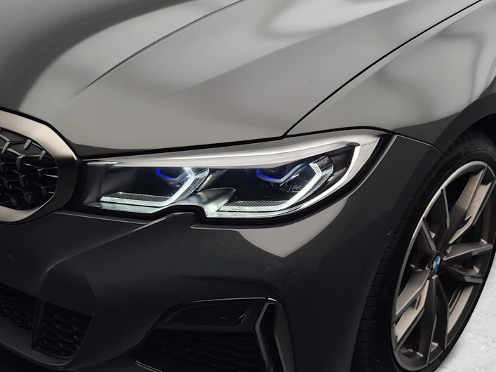 immagine del veicolo BMW 3 SERIES