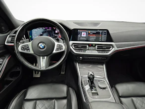 https://vehicle.imgix.net/4423292/c142360d-0c5e-48c2-96cb-bf6eef35017e.jpg