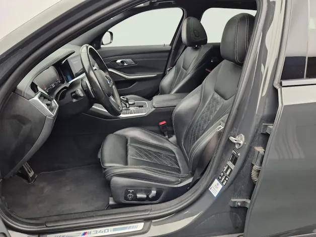 BMW M340i xDrive Touring