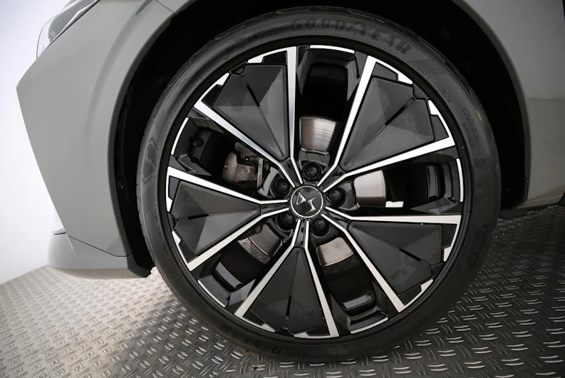 immagine del veicolo DS AUTOMOBILES DS4