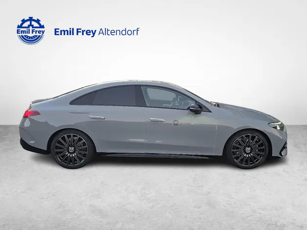 MERCEDES-BENZ CLA 220 4MATIC AMG Line