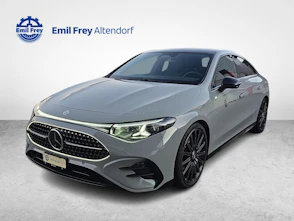 Fahrzeugbild MERCEDES-BENZ CLA 220 4MATIC AMG Line
