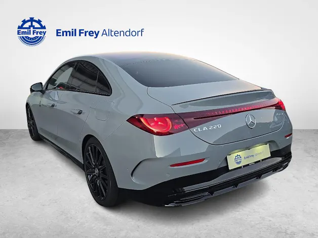 MERCEDES-BENZ CLA 220 4MATIC AMG Line