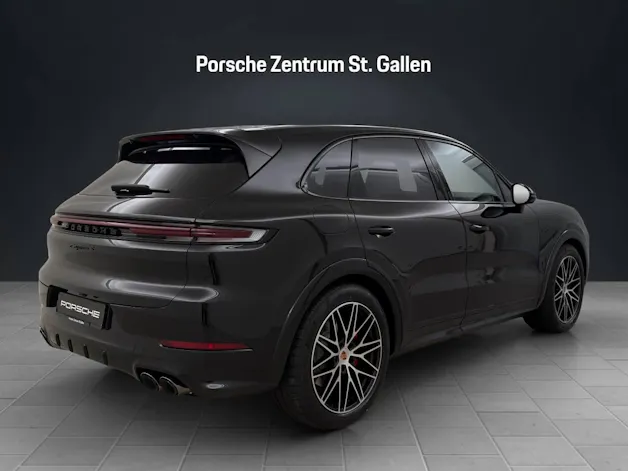 Porsche Cayenne S E-Hybrid Black Edition