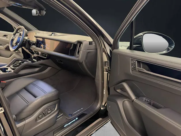 Porsche Cayenne S E-Hybrid Black Edition