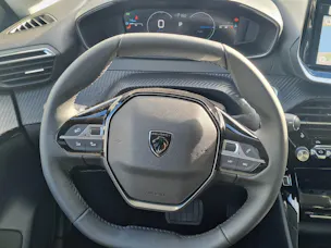 Peugeot 208 1.2 Hybrid Allure