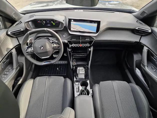 Peugeot 2008 1.2 Hybrid 145 GT Exclusive