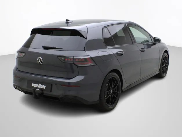 VW Golf 8 1.5 eTSI DSG R-Line