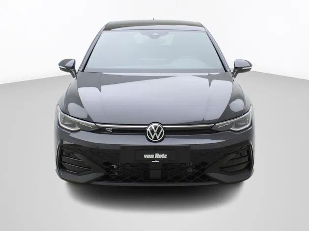 VW Golf 8 1.5 eTSI DSG R-Line