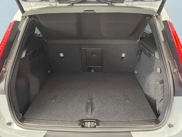 VOLVO XC40 2.0 B3 MH XCITE