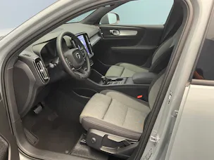 VOLVO XC40 2.0 B3 MH XCITE