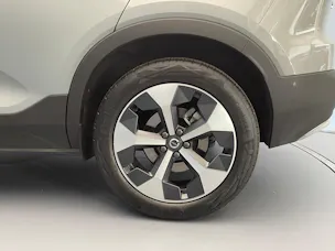 VOLVO XC40 2.0 B3 MH XCITE