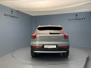 VOLVO XC40 2.0 B3 MH XCITE