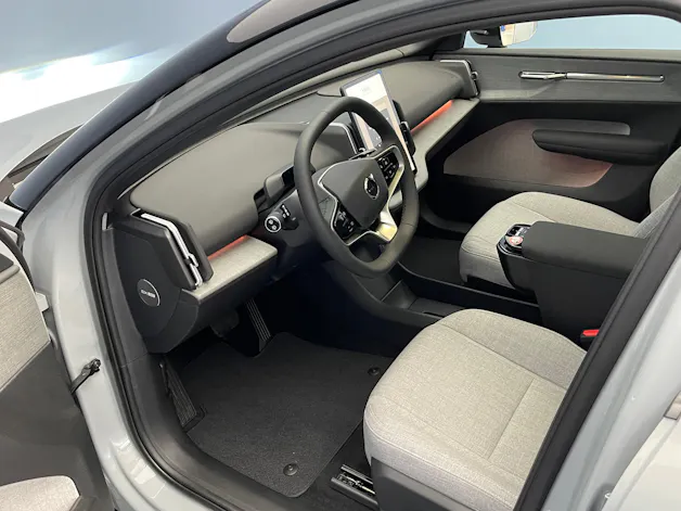 Volvo EX30 E60 Twin Ultra Performance AWD