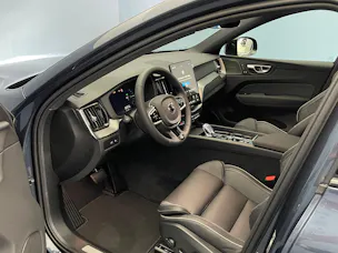 VOLVO XC60 2.0 T6 TE Black Edition eAWD