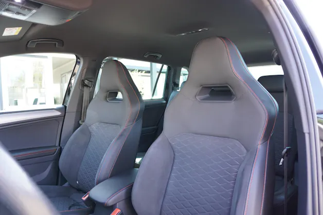 SEAT Tarraco 2.0TSI FR 4Drive DSG 7-PLÄTZER!!!