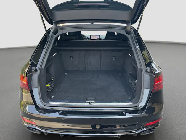 Audi RS4 Avant quattro tiptronic