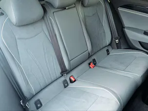 VW Passat Variant Business 2.0TDI 193PS TDI Allrad
