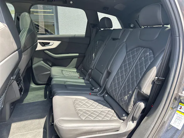 Audi Q7 50 TDI quattro S Line tiptronic