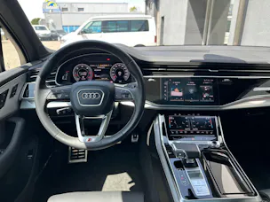 AUDI Q7 50 TDI quattro S Line tiptronic