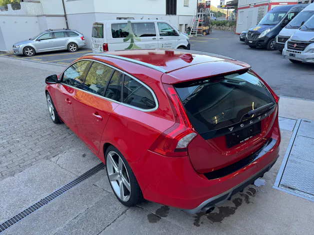 Volvo V60 T6 AWD R-Design Geartronic