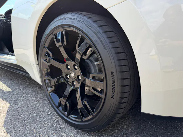 Maserati GranTurismo S Cambiocorsa - BITTE VORANMELDUNG TERMIN
