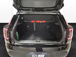 VOLVO EX30 P8 Ultra XCENTRIC Black Edition AWD