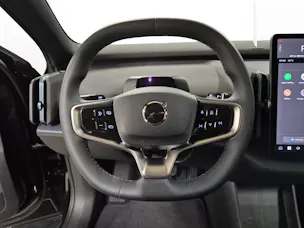VOLVO EX30 P8 Ultra XCENTRIC Black Edition AWD