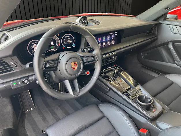Porsche 911 Carrera GTS