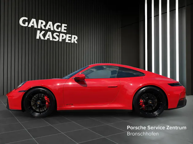 Porsche 911 Carrera GTS