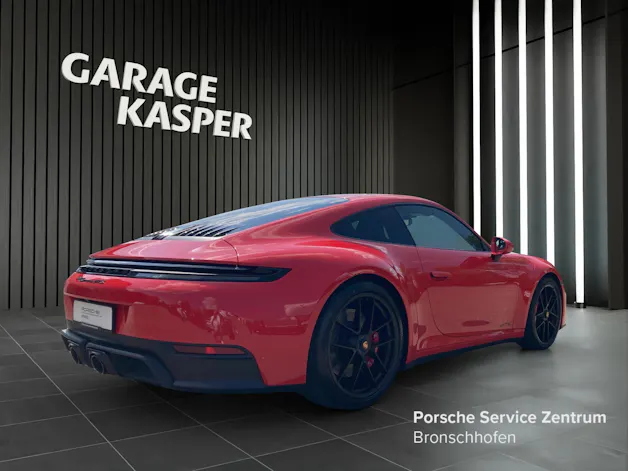 Porsche 911 Carrera GTS