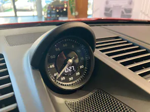 PORSCHE 911 Carrera GTS