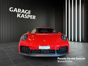 PORSCHE 911 Carrera GTS