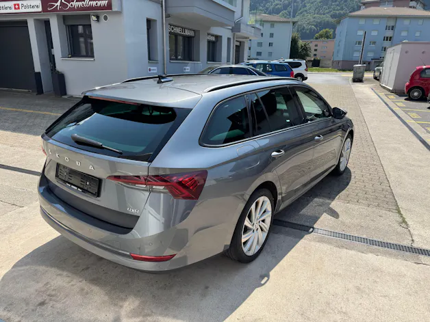 Škoda Octavia Combi 2.0 TDI DSG Style 4x4